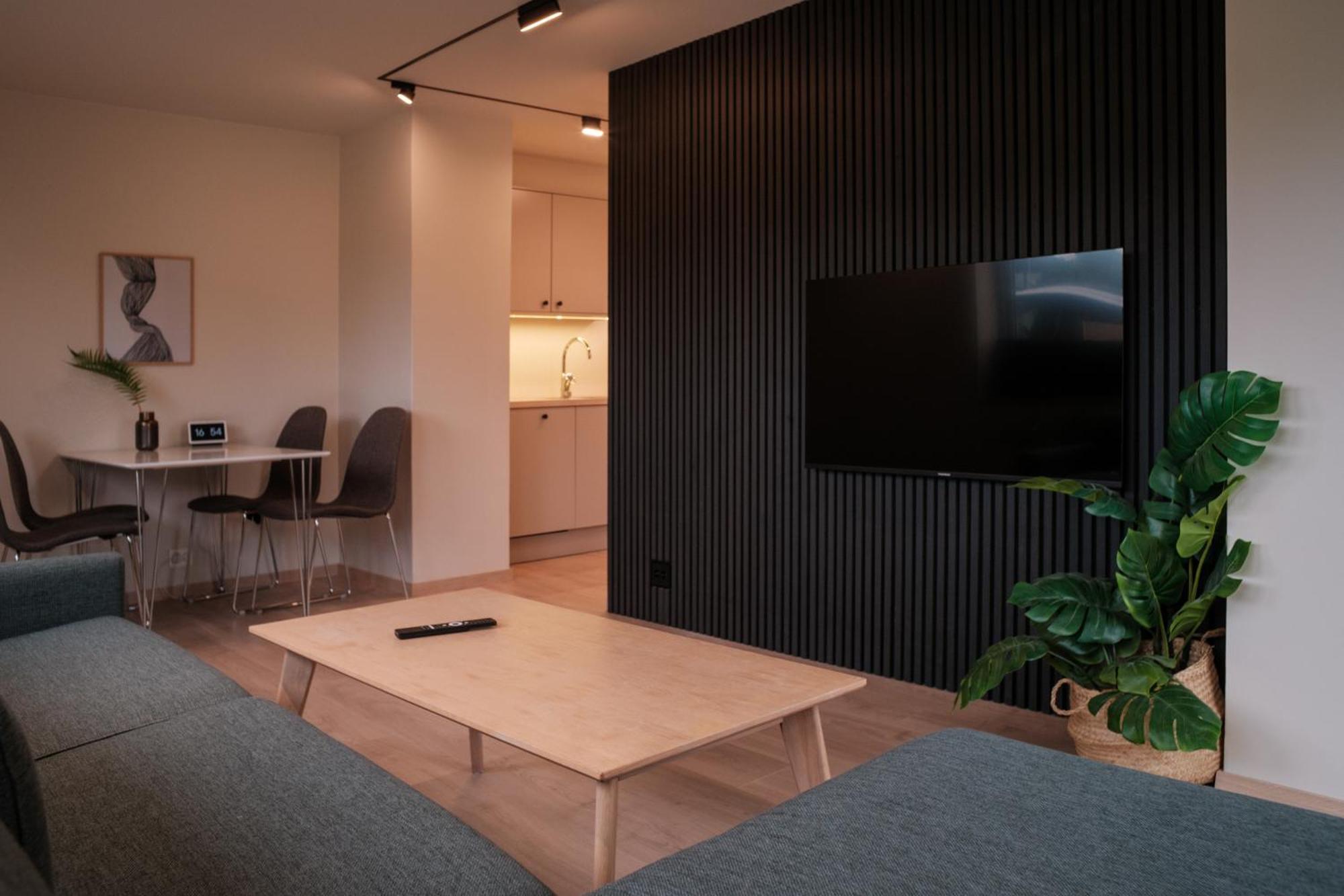 Sommaroya Beach Apartment Tromsø Esterno foto