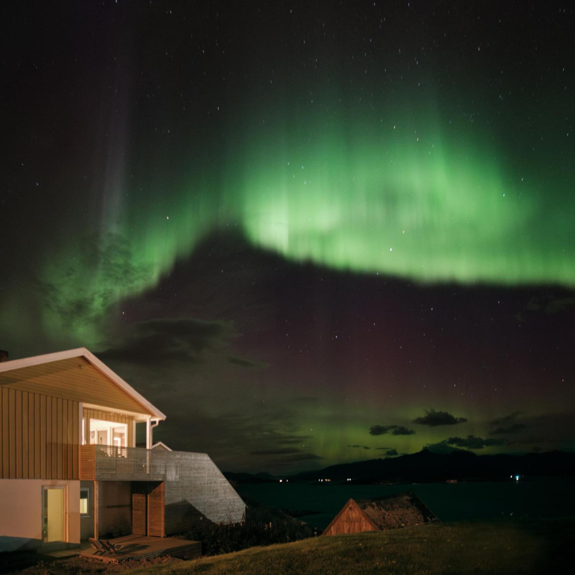 Sommaroya Beach Apartment Tromsø Esterno foto